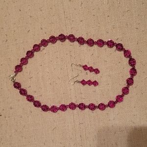 Necklace and earring set